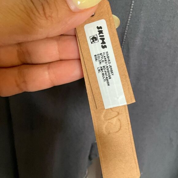 Skims Washed Jersey Flared Leggings - Picture 5 of 6